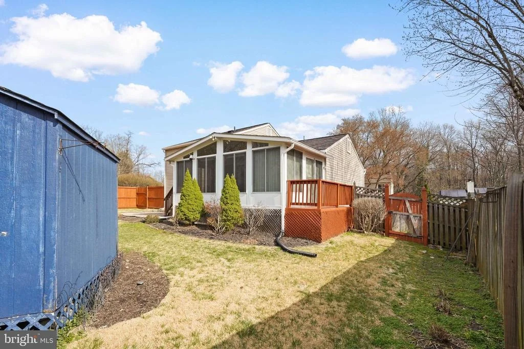 Photo of 5210 VIENNA DRIVE