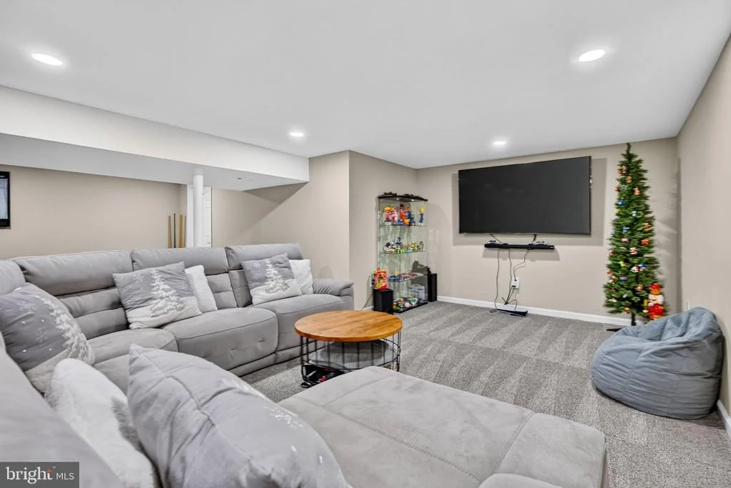 Photo of 1102 SPRINGDALE ROAD
