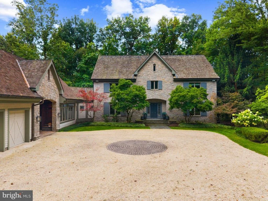 Photo of 3137 BLENDON ROAD
