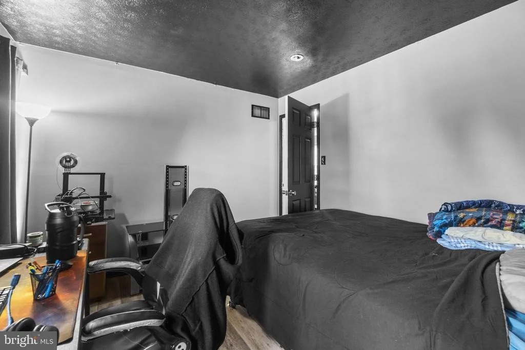 Photo of 4210 MEAD DRIVE