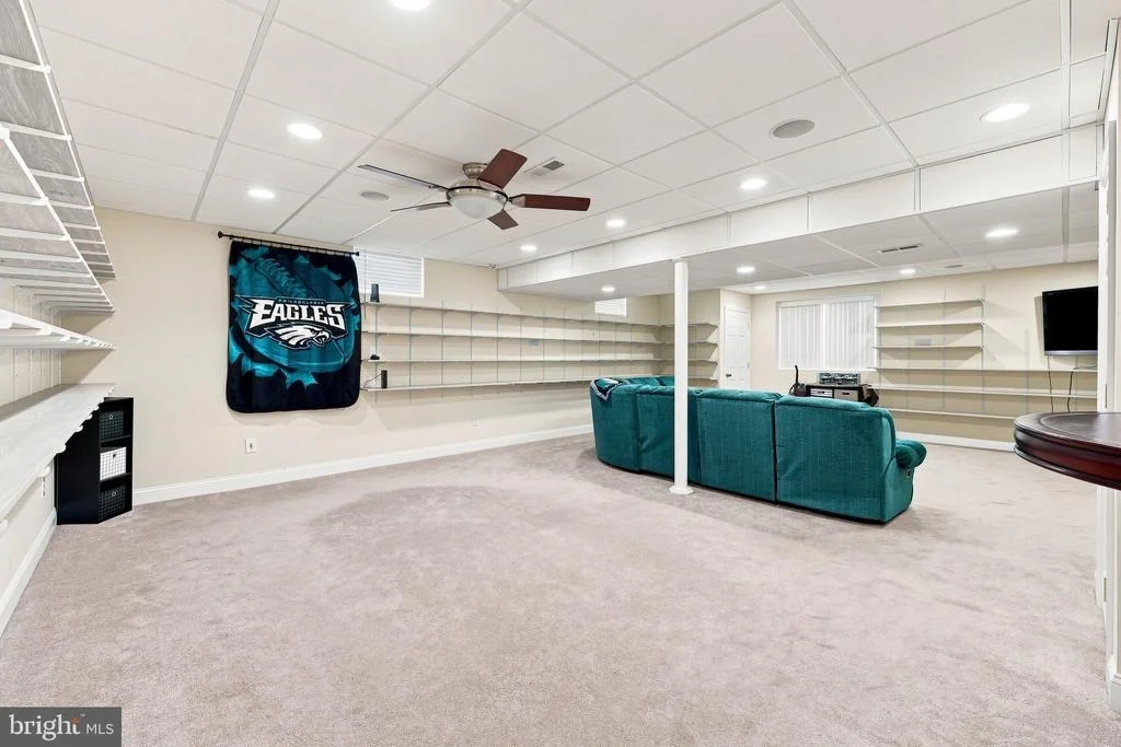 Photo of 646 ALBERTSON ROAD
