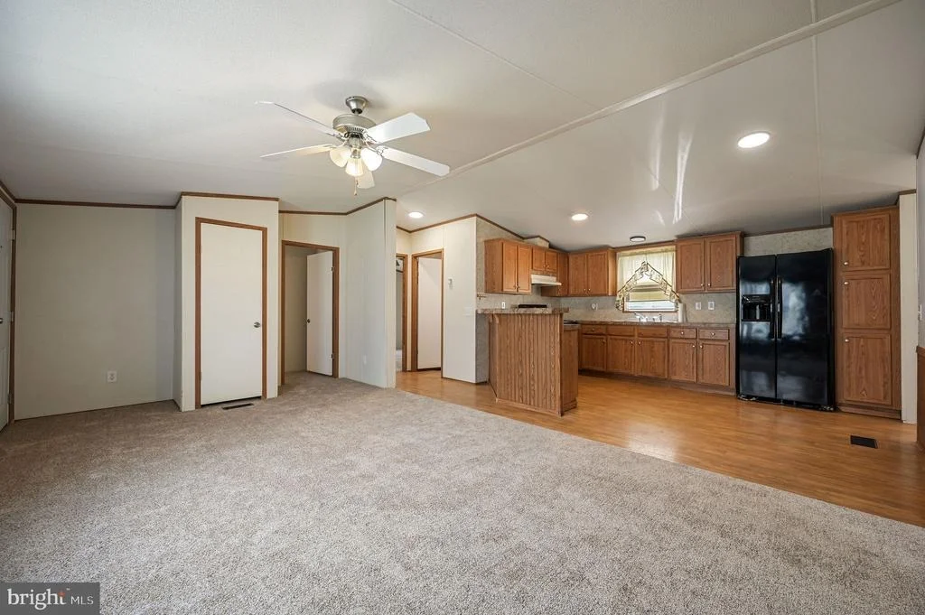 Photo of Unit 72 at 638 FOX POINTE DRIVE
