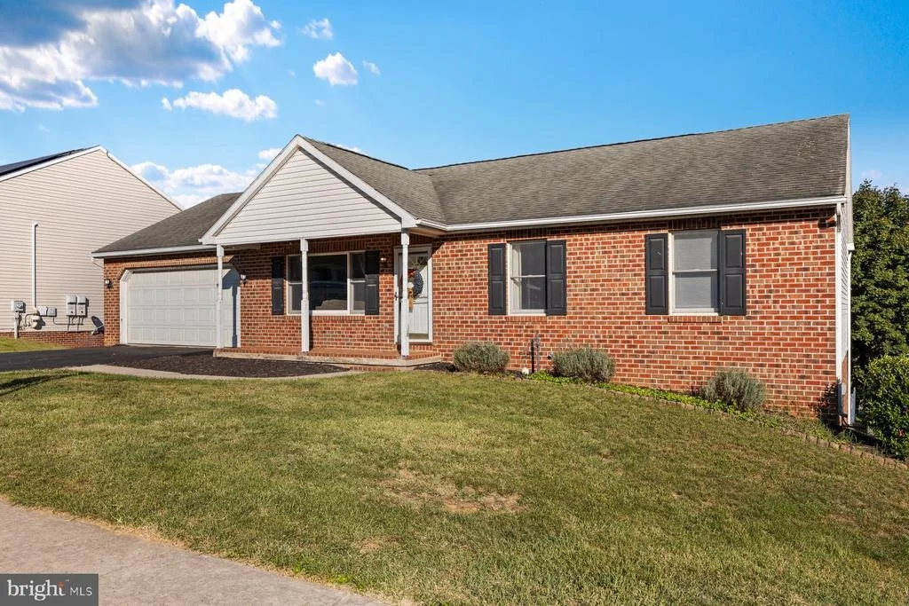 Photo of 65 BYRON DRIVE