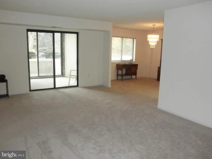 Photo of Unit 4111 at 15100 INTERLACHEN DRIVE