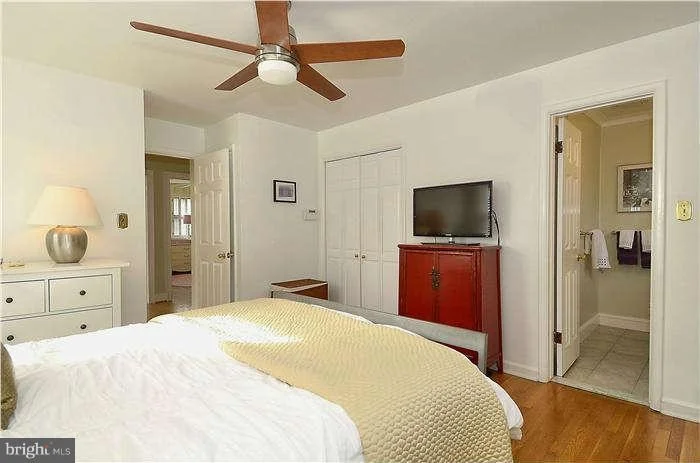 Photo of 1130 CAMERON ROAD