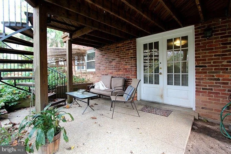 Photo of 725 SPRINGLOCH ROAD
