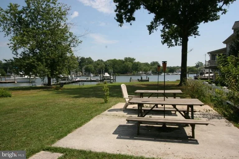 Photo of 721 SENECA GARDENS ROAD