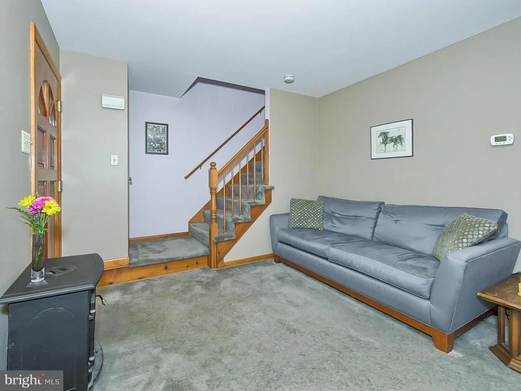 Photo of 4215 JEFFERSON PIKE