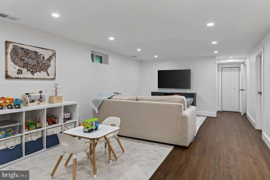 Photo of 5 BRISTOL CIRCLE