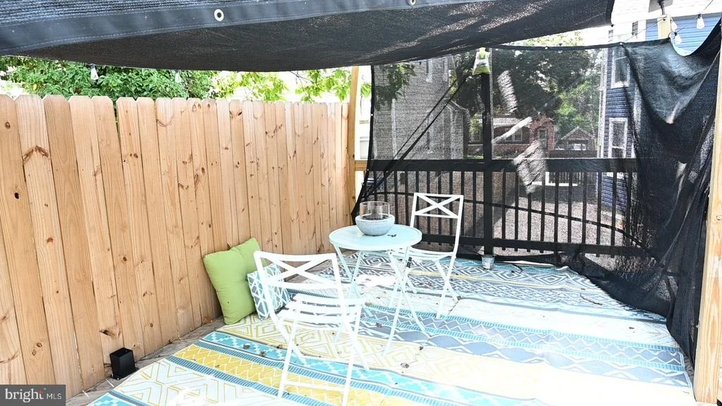 Photo of 2918 E COLD SPRING LANE
