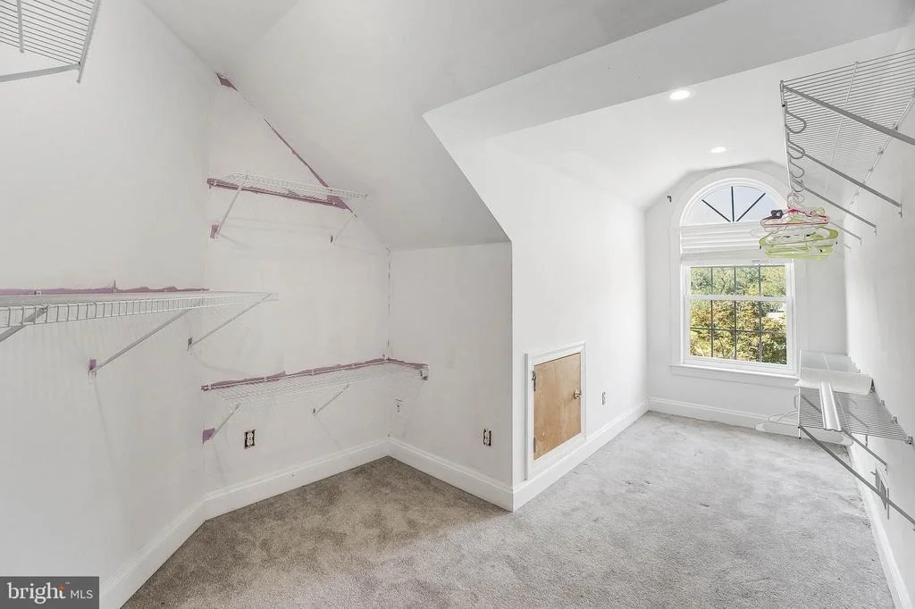 Photo of 33015 FOREST KNOLL DRIVE