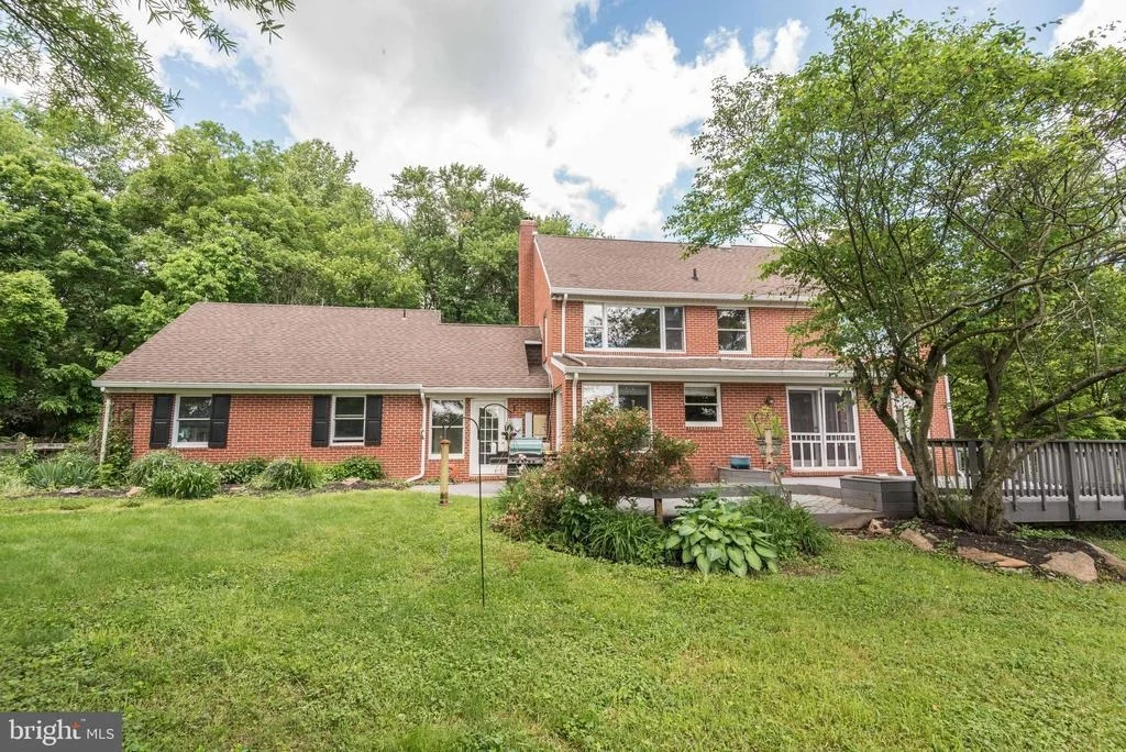Photo of 16120 BARNESVILLE ROAD