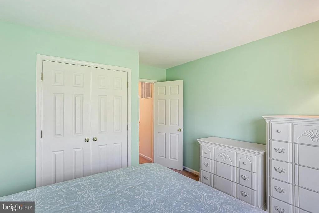 Photo of 9703 ROYAL CREST CIRCLE