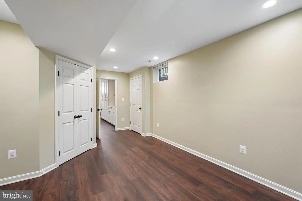 Photo of 6 BENTLEY DRIVE