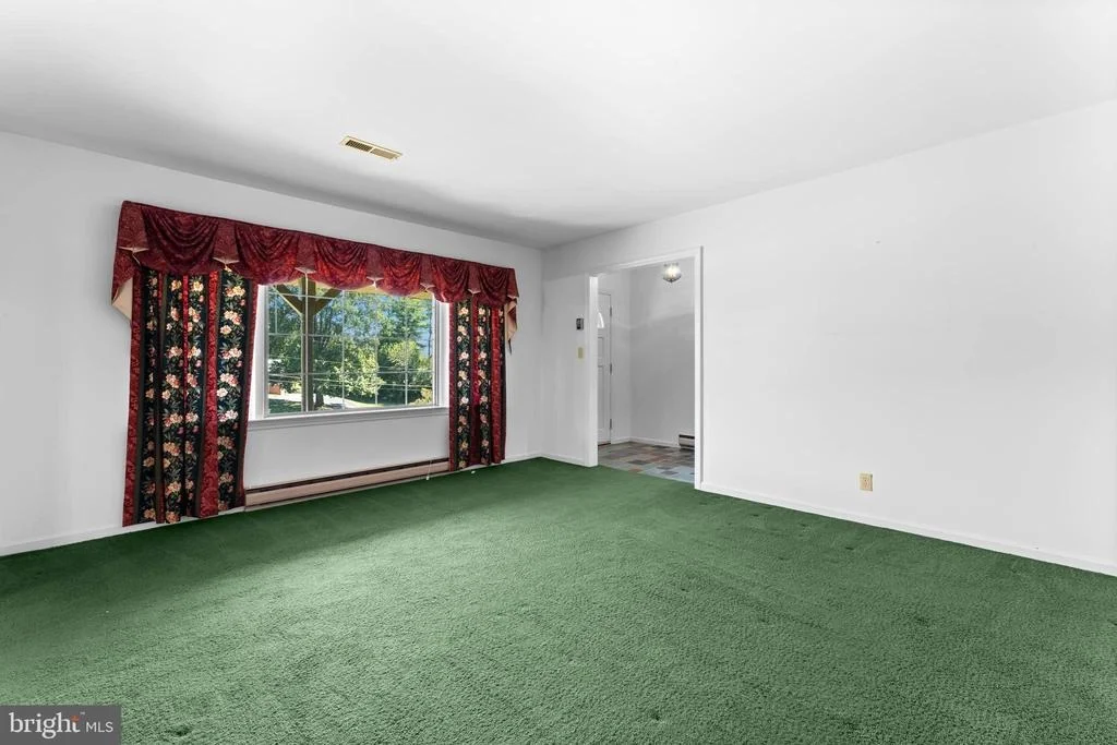 Photo of 194 RED HILL ROAD