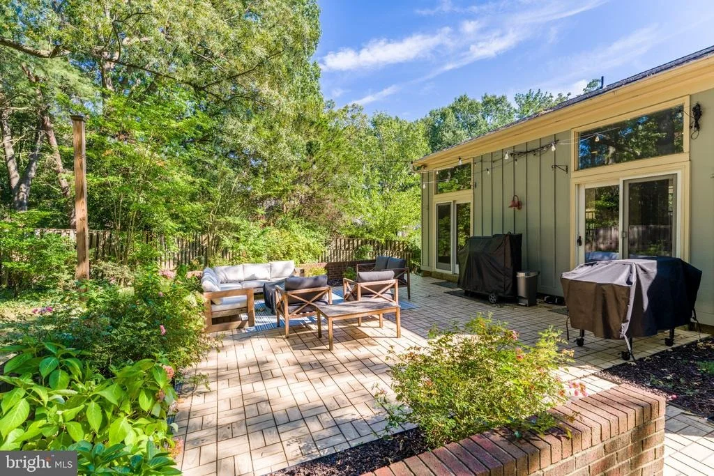 Photo of 1709 MAPLE HILL PLACE