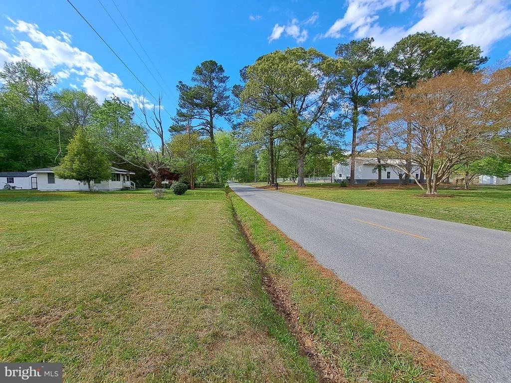 Photo of 2139 GROTON ROAD