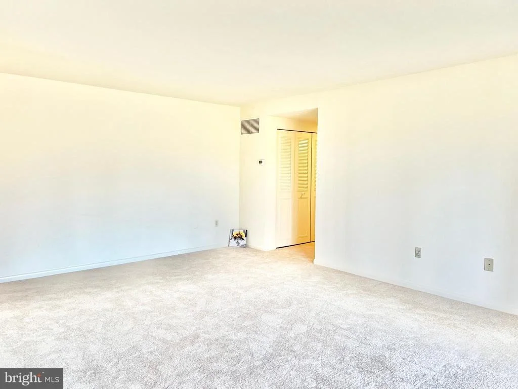 Photo of Unit 102D at 3640 GLENEAGLES DRIVE
