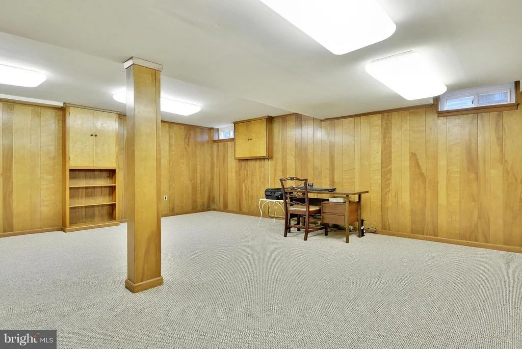 Photo of 2401 HARMON ROAD