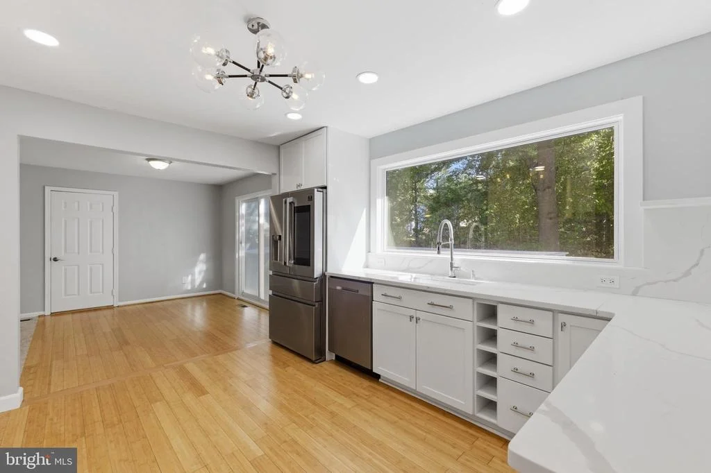 Photo of 13601 PENDLETON STREET