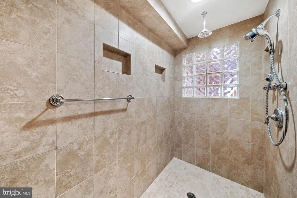 Photo of 5826 BROAD BRANCH WAY