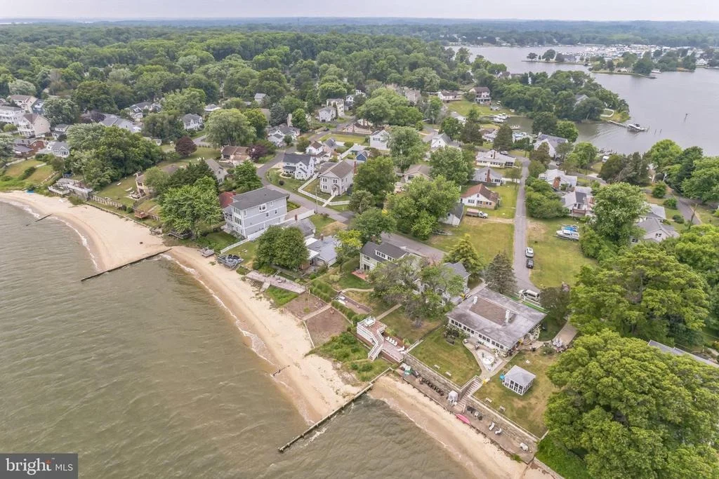Photo of 3963 BAYSIDE DRIVE
