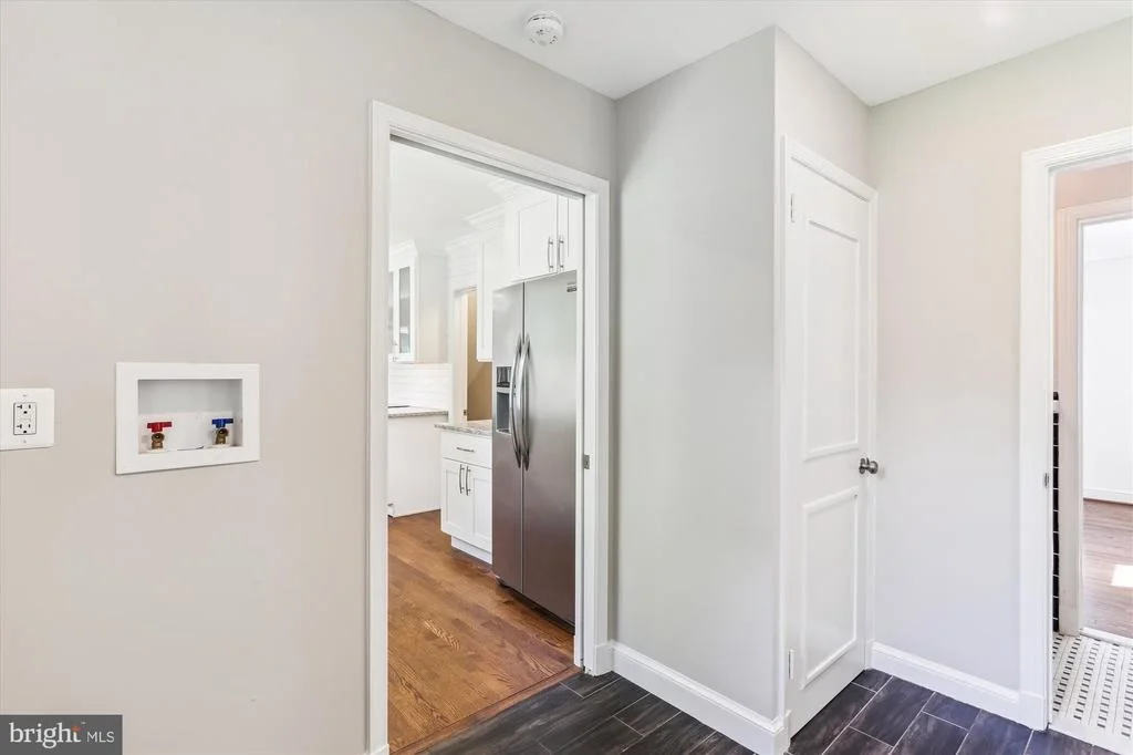 Photo of 813 MIDLAND ROAD