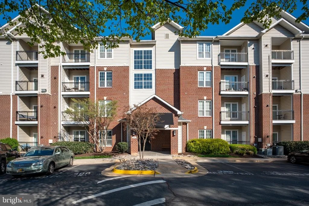 Photo of Unit 3108 at 1591 SPRING GATE DRIVE