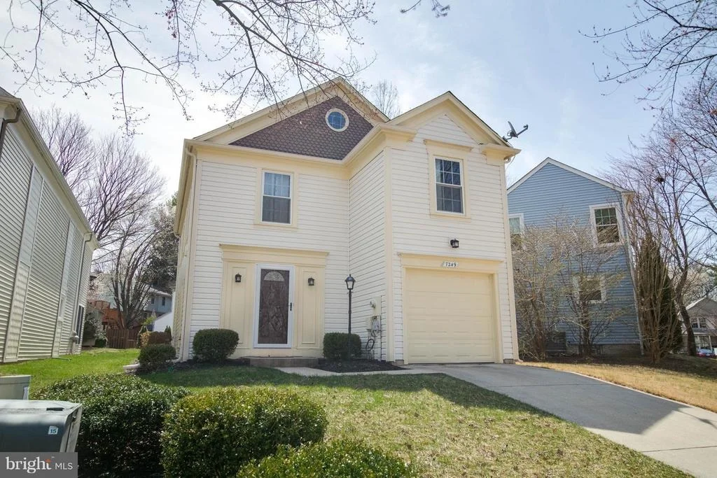 Photo of 7249 STEAMERBELL ROW