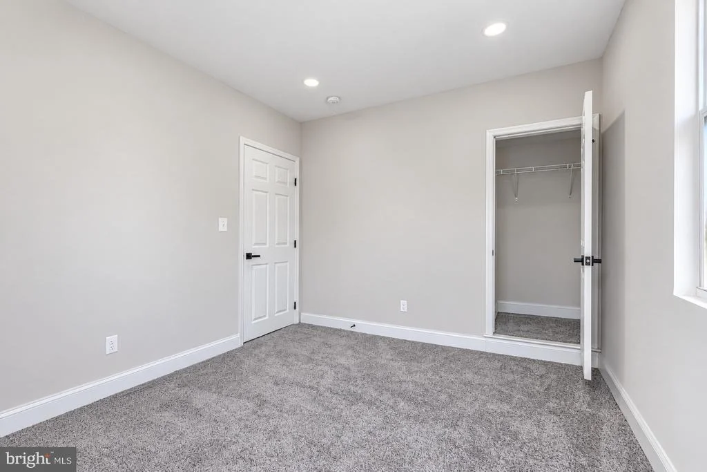 Photo of 3407 ELLAMONT ROAD