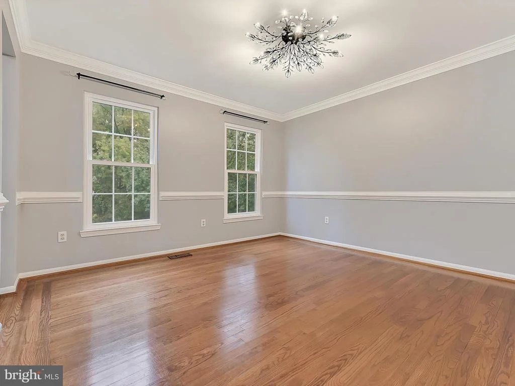 Photo of 620 ANGELWING LANE