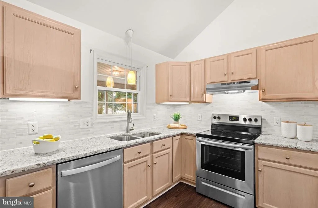 Photo of 33873 N HERON DRIVE