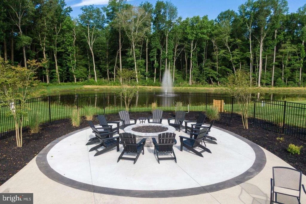 Photo of 24187 HEARTLEAF ROAD