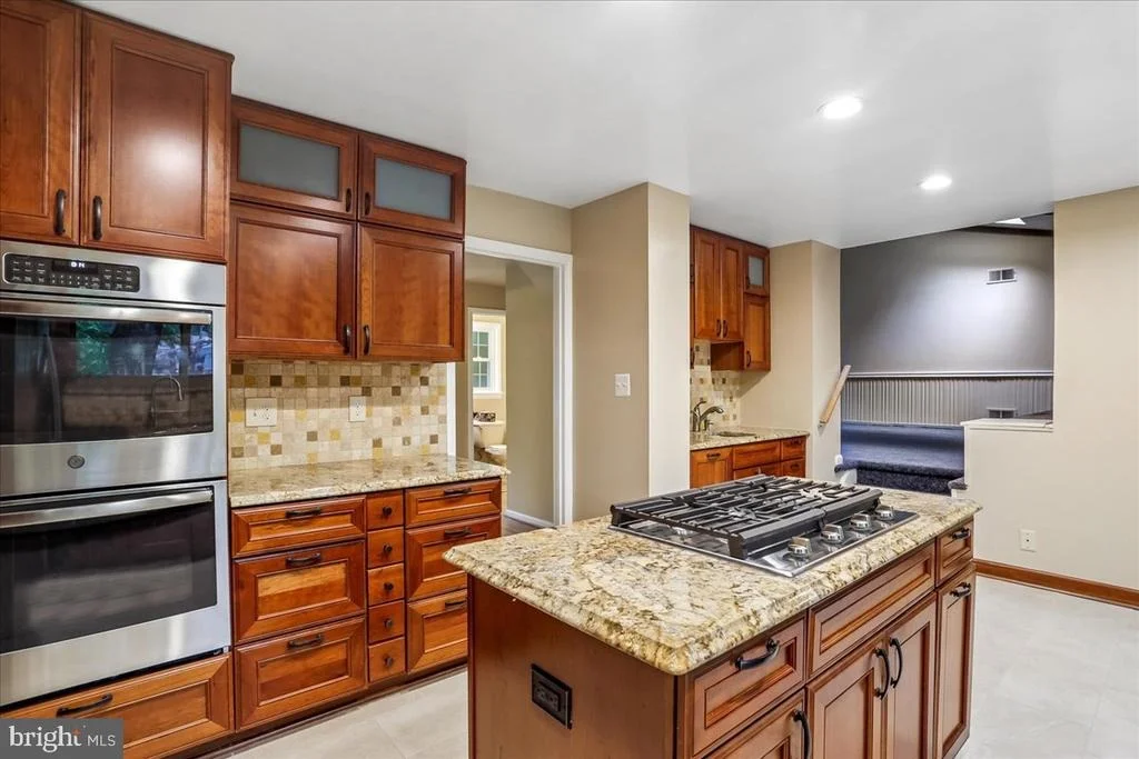Photo of 11704 STONINGTON PLACE