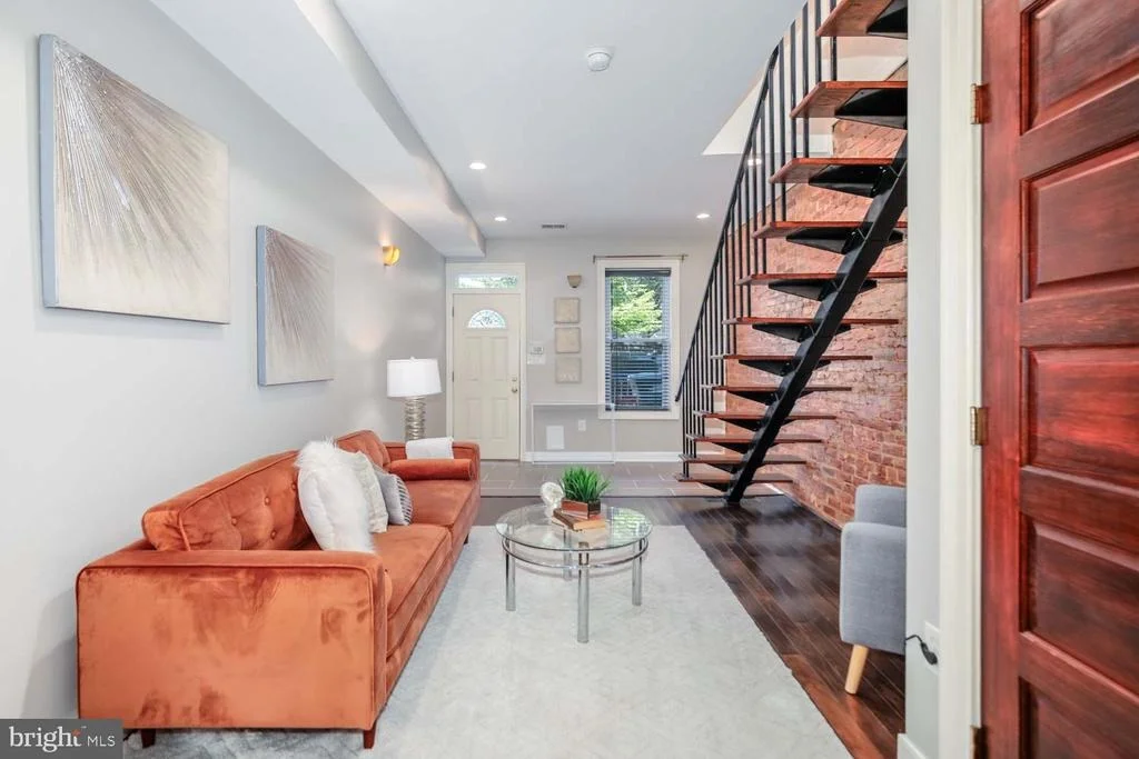 Photo of 1515 INDEPENDENCE AVENUE SE