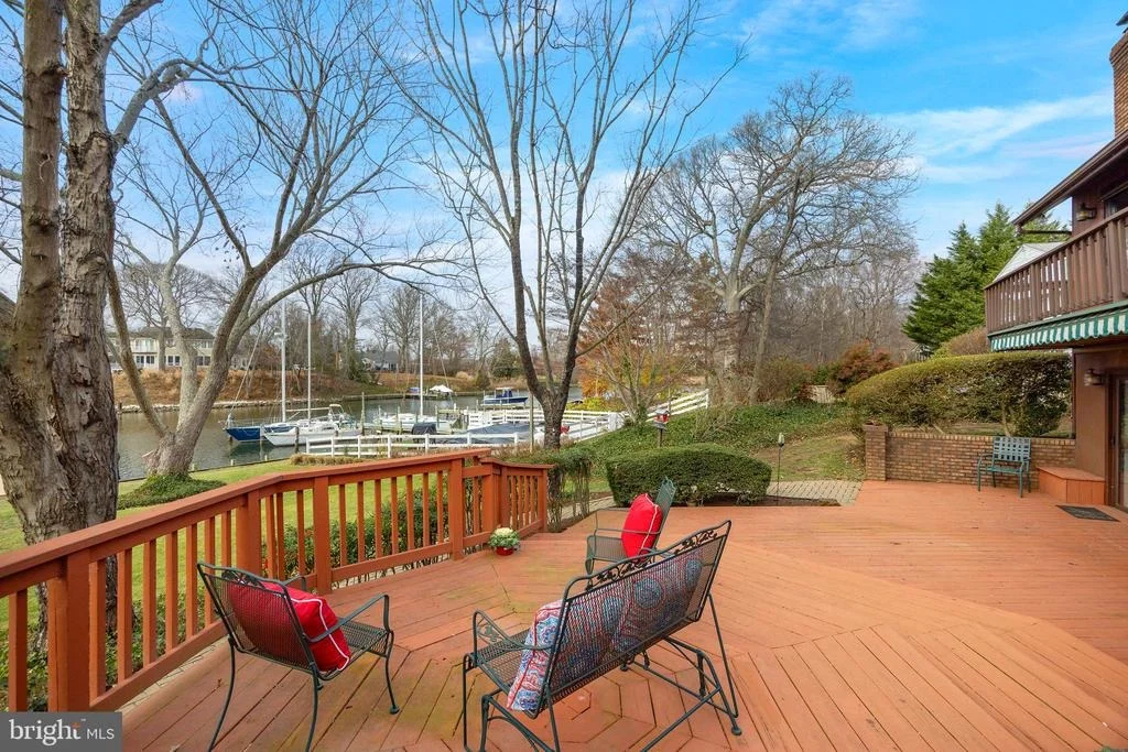 Photo of 1836 BURLEY LANE