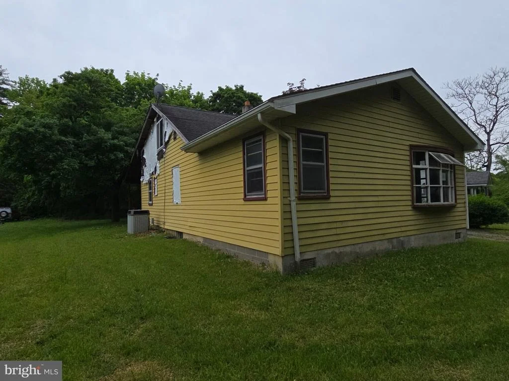Photo of 9 MUNSON LANE