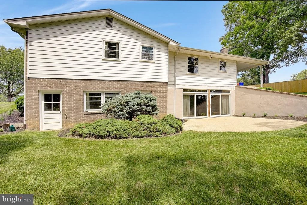 Photo of 3088 TUDOR HALL ROAD