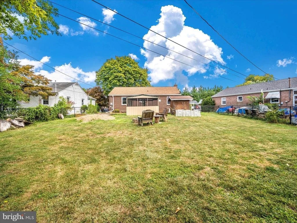 Photo of 929 CHEROKEE TRAIL