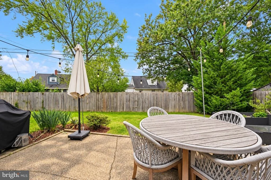 Photo of 6722 WILLIAMS DRIVE