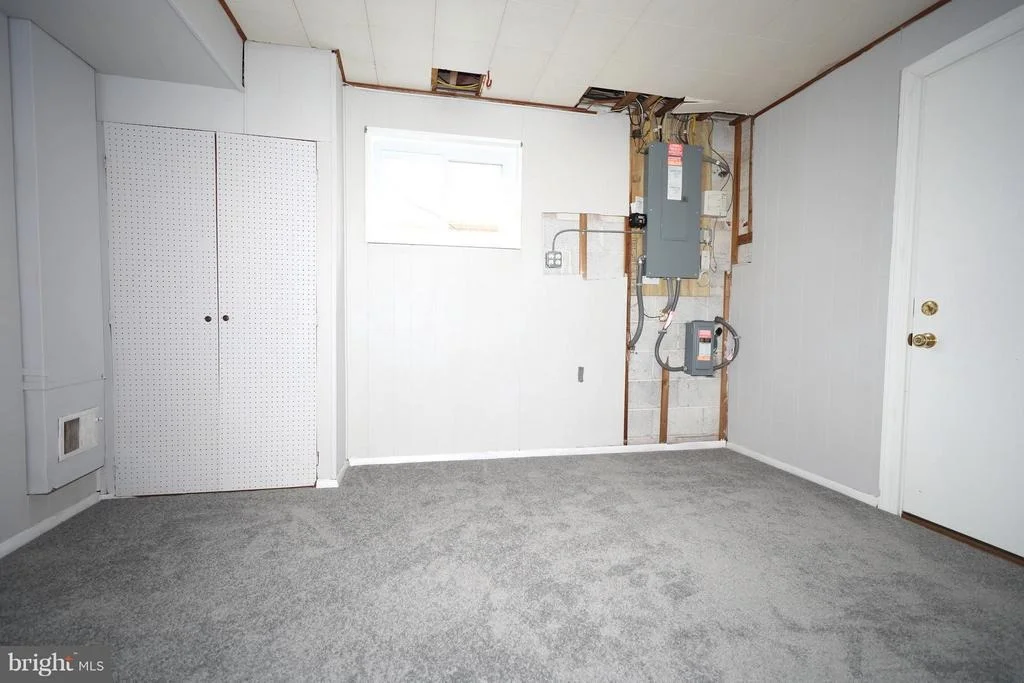 Photo of 13105 HOLDRIDGE ROAD