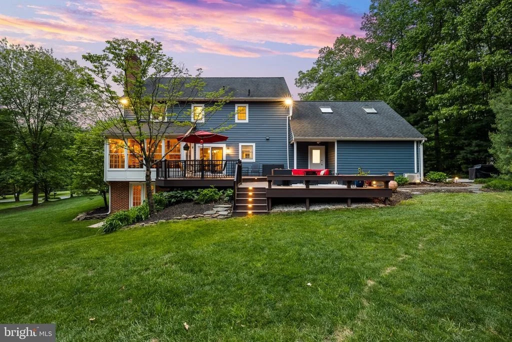 Photo of 1010 OLD BARN ROAD