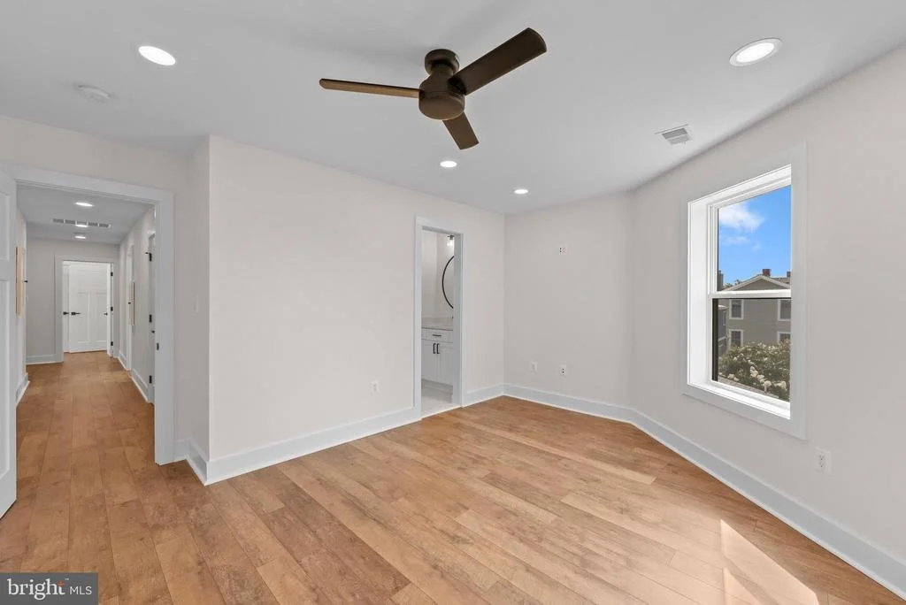 Photo of 258 N BARTON STREET