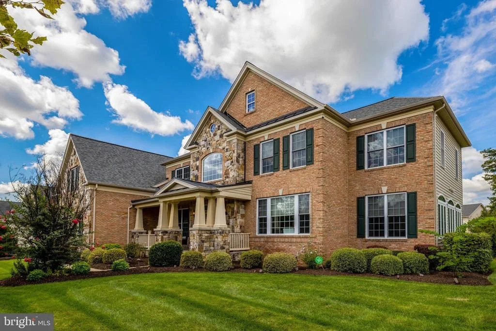 Photo of 24337 EAGLES LANDING PLACE