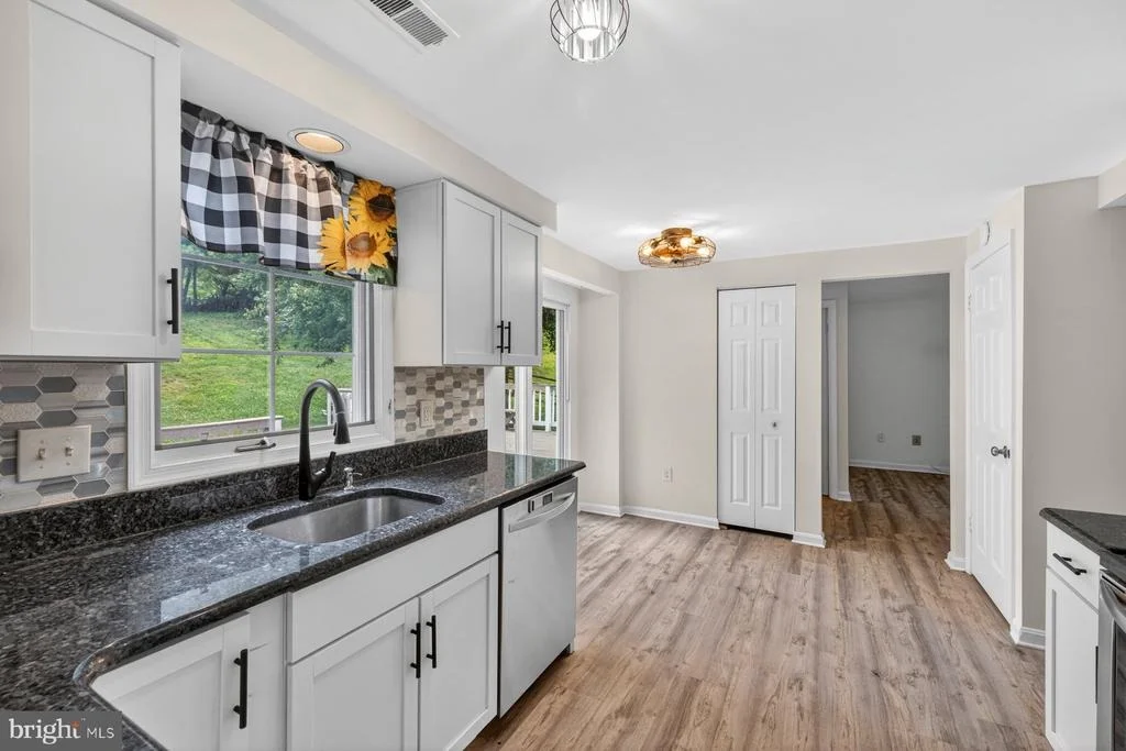 Photo of 302 SPRING GATE COURT