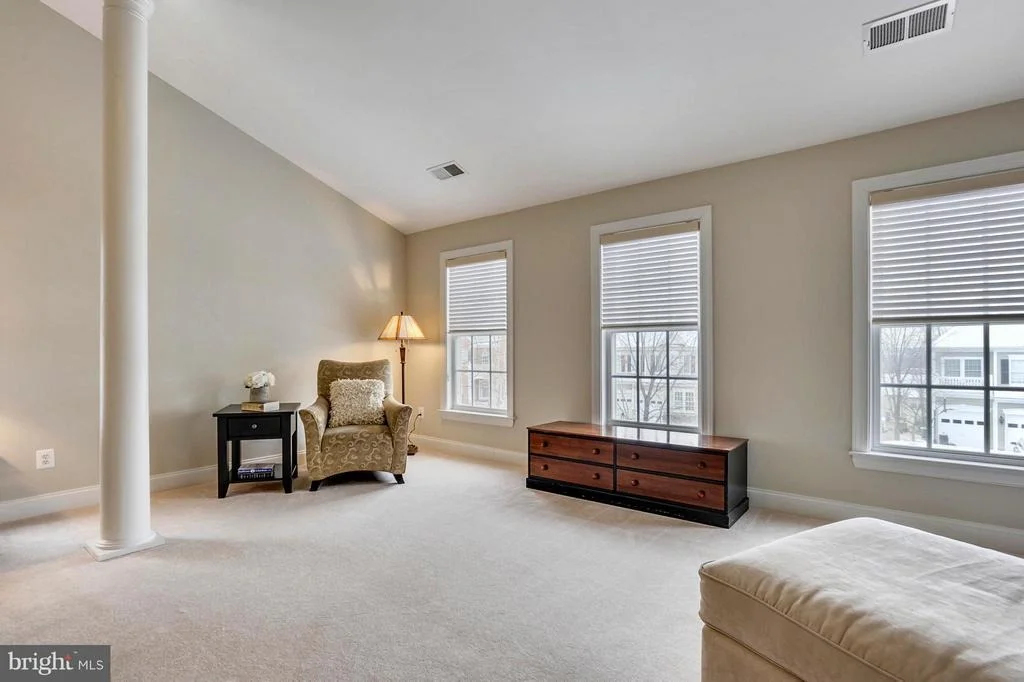 Photo of 42725 RIDGEWAY DRIVE
