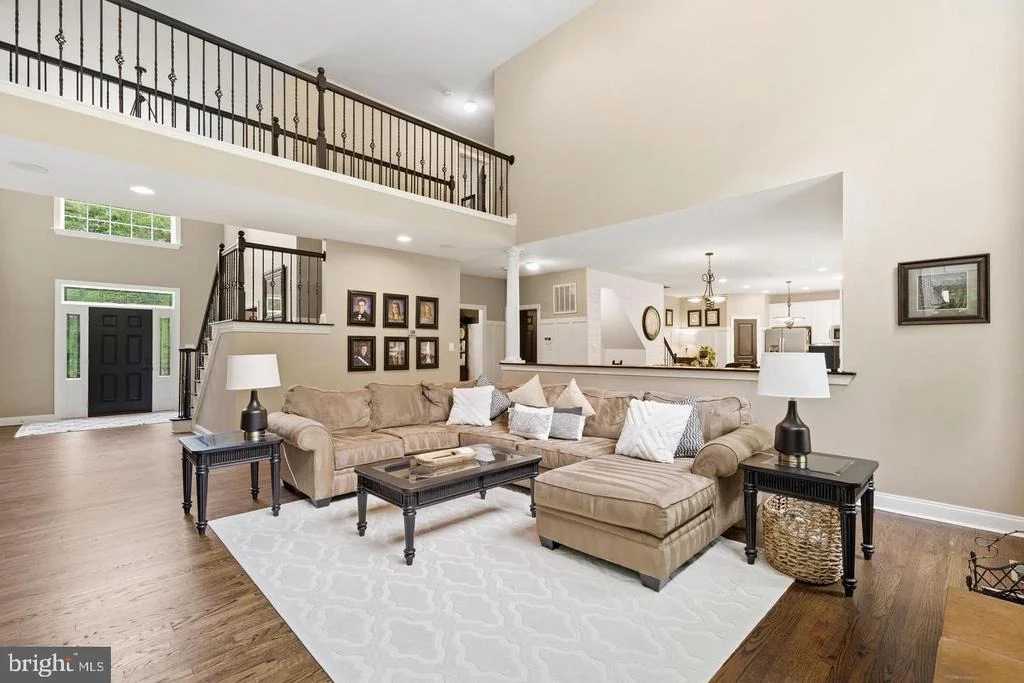 Photo of 3820 LEAFCREST COURT