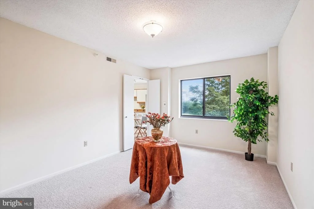 Photo of Unit 3412 at 15115 INTERLACHEN DRIVE
