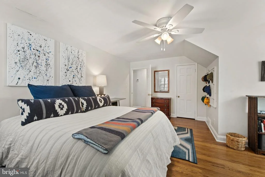 Photo of 304 CEDARCROFT ROAD