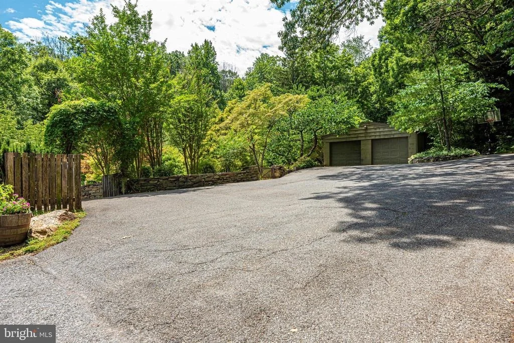 Photo of 5309 CAMP RAUDY ROAD